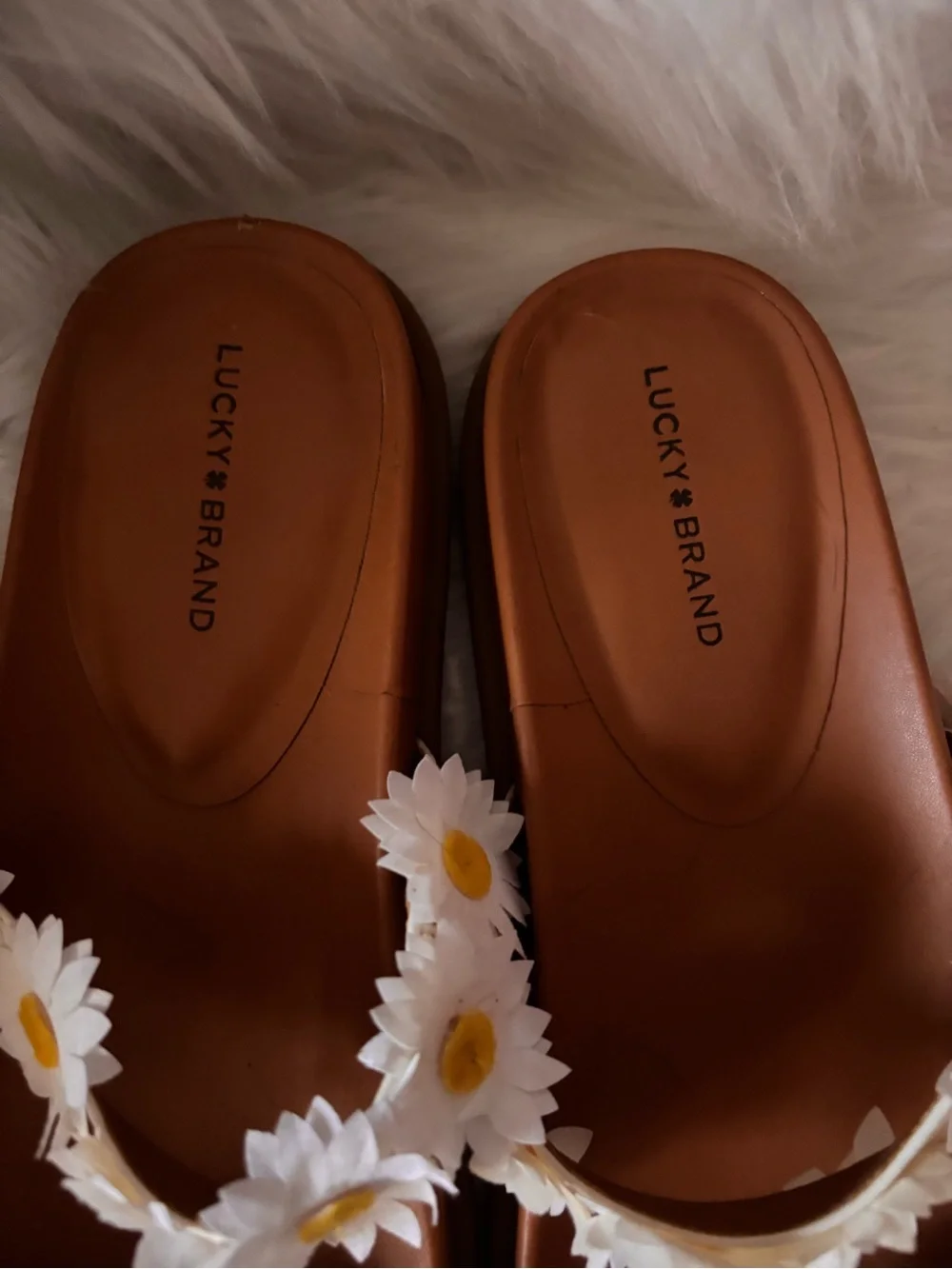Lucky Brand White and Yellow Daisy Double-Strap Slide Sandals